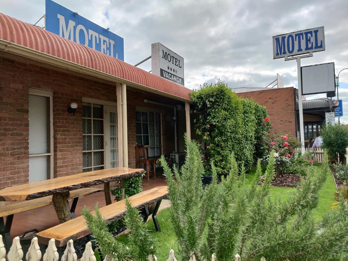 Yarragon Motel Dış mekan fotoğraf