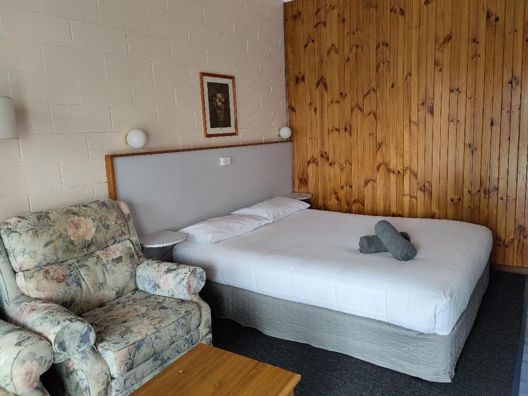 Yarragon Motel Dış mekan fotoğraf
