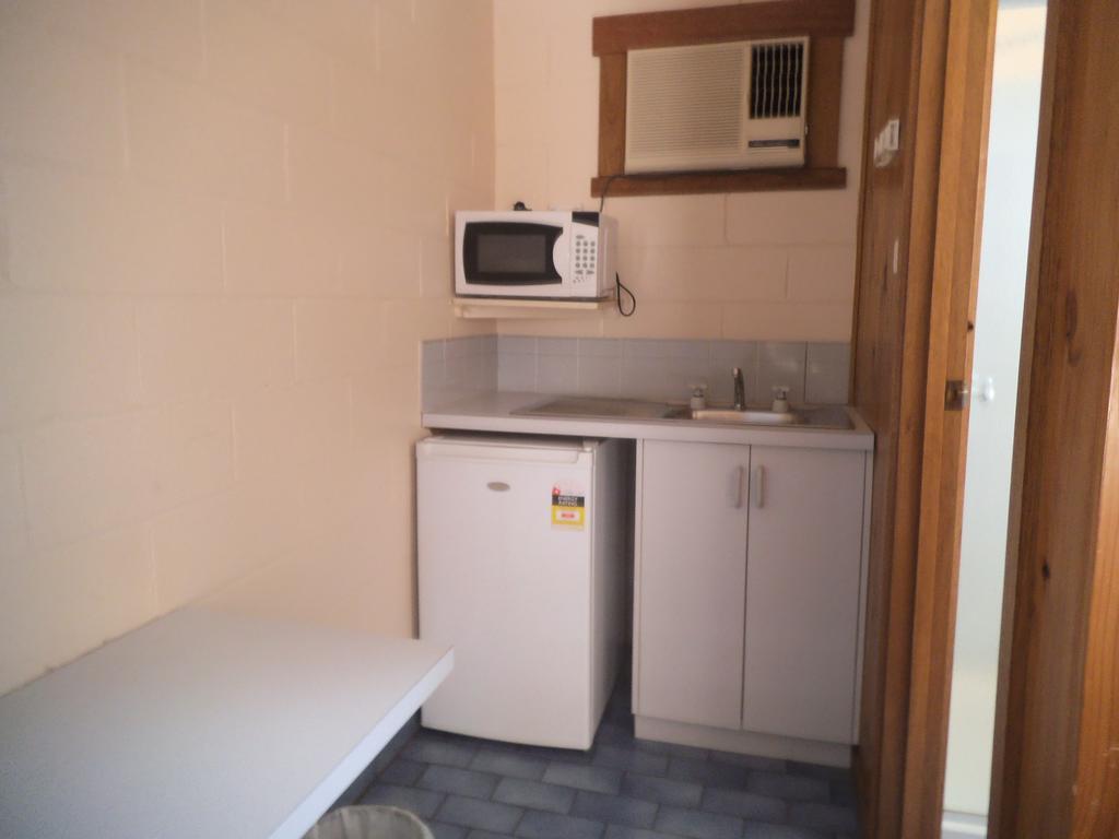 Yarragon Motel Dış mekan fotoğraf