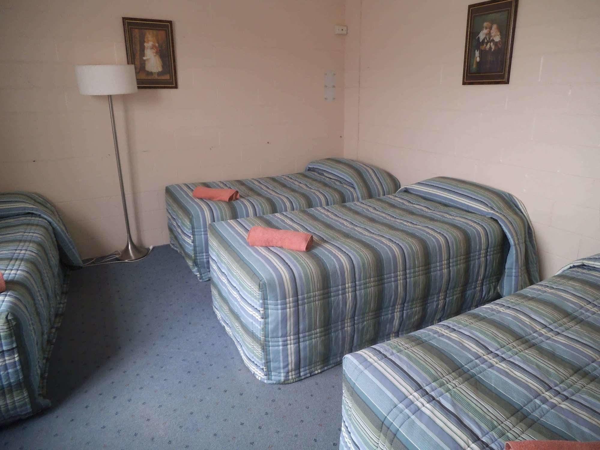 Yarragon Motel Dış mekan fotoğraf
