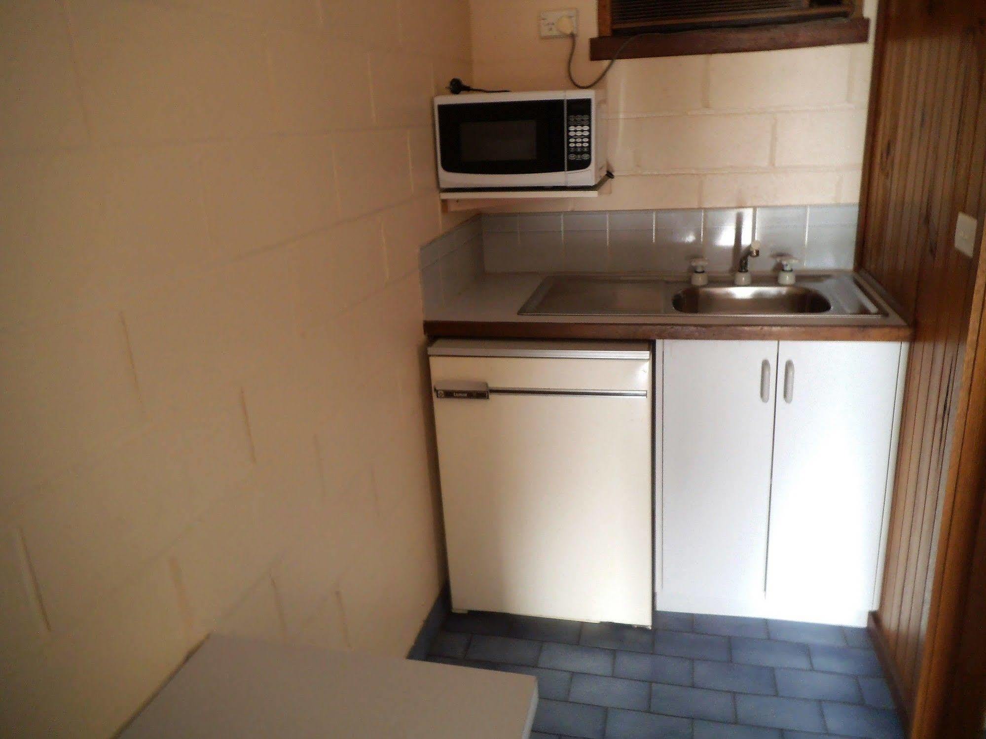 Yarragon Motel Dış mekan fotoğraf